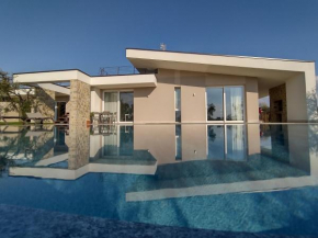 La Rondinella Apartments Bardolino